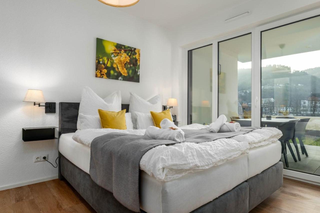Vivamosel: Appartement Mit Mosel & Burgblick - Balkon - Parken - Aufzug - Fahrradraum Commune fusionnée de Cochem-Land Extérieur photo
